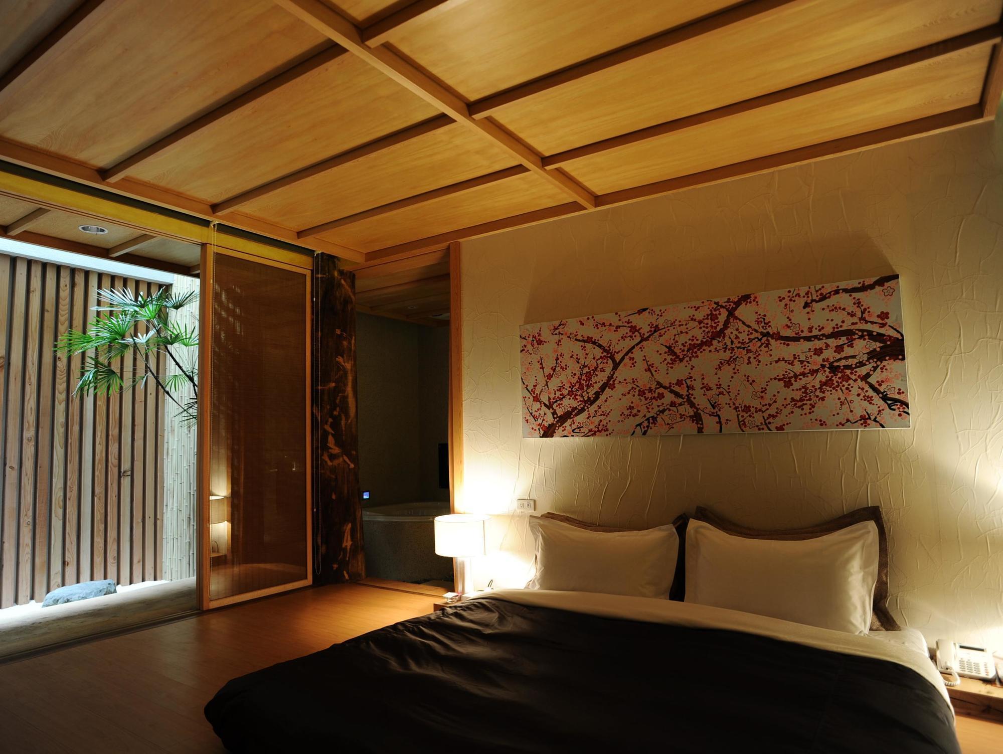 Motel Stars Taichung Exterior foto
